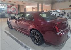 کرایسلەر 300